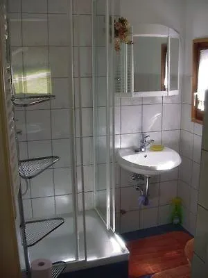 Ferienhaeuschen Am Strandbad Lychen, * Лихен